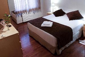 Apartamentos Madanis 