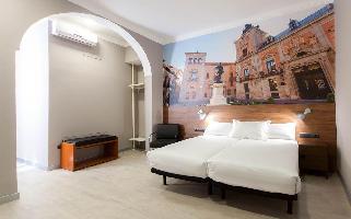 Hotel The Citadel By Pillow 