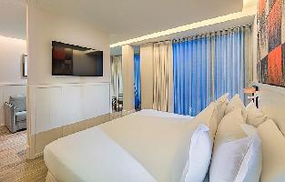 Hotel H10 Cubik 